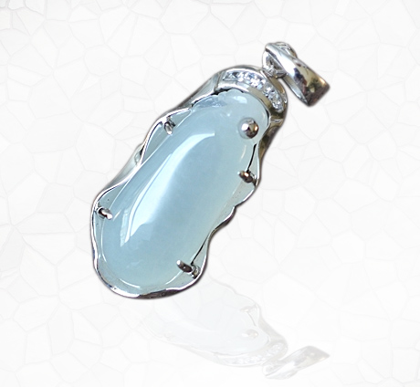 清麗脫俗緬甸糯種鑲金福瓜掛件圖