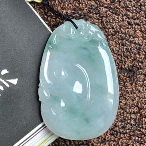 緬甸冰糯種天然A貨翡翠飄花翡翠如意掛件圖