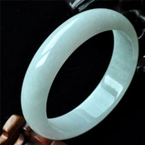 一流澗水緬甸翡翠圓手鐲55.5mm